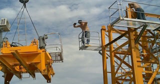 Демонтаж башенного крана в Сердобске - услуги по демонтажу от Сварной-Срд от 1539 руб.
